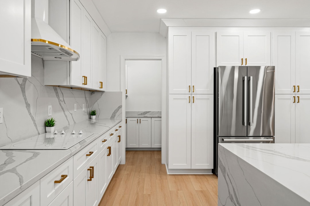 Property p14 image 11