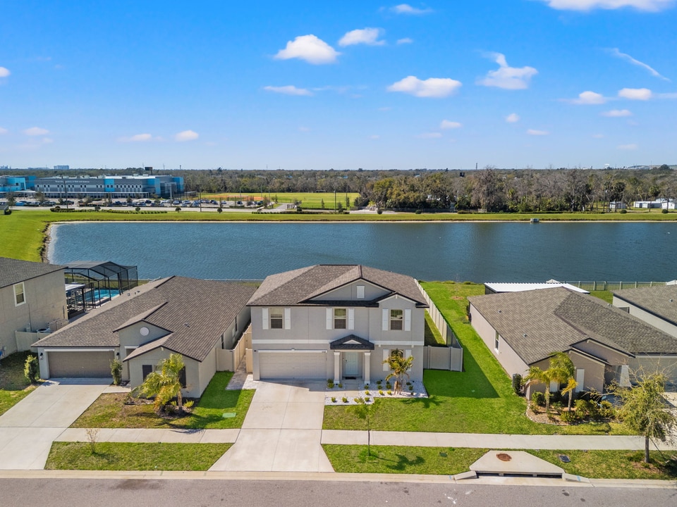 Property p14 image 4