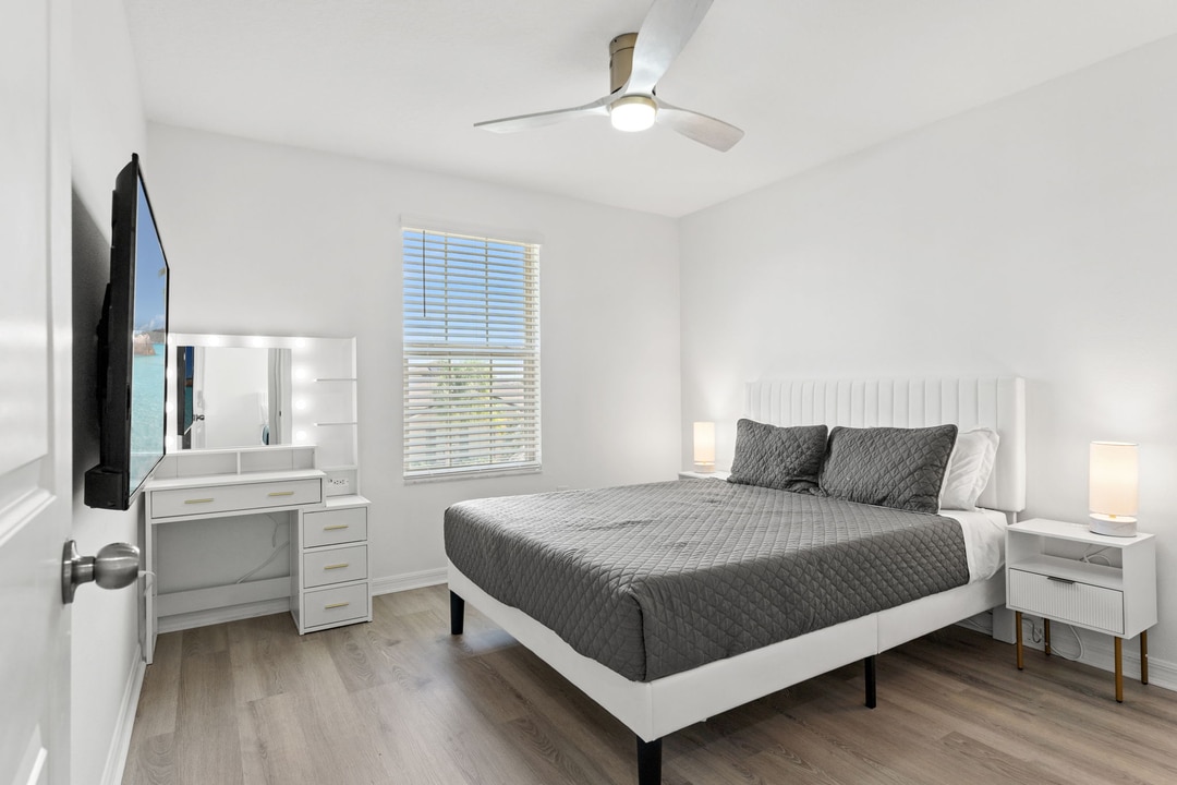 Property p14 image 43