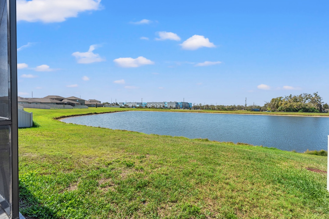 Property p14 image 65