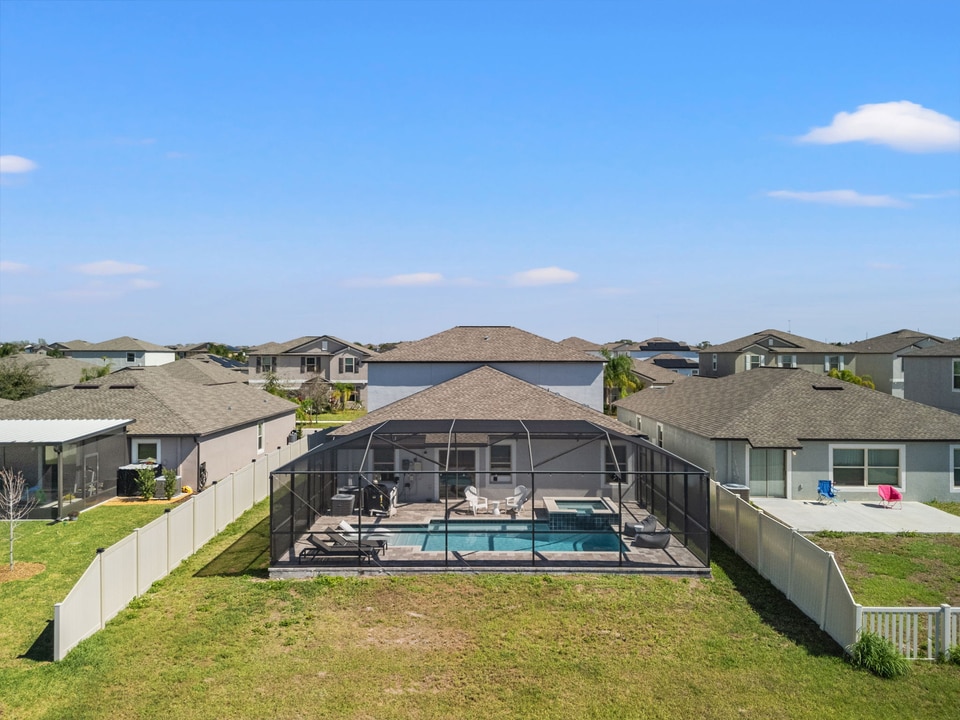 Property p14 image 70