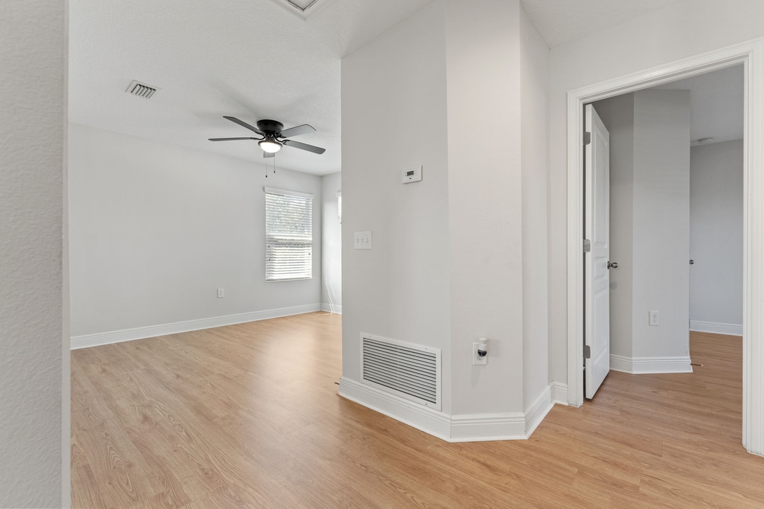 Property p7 image 27