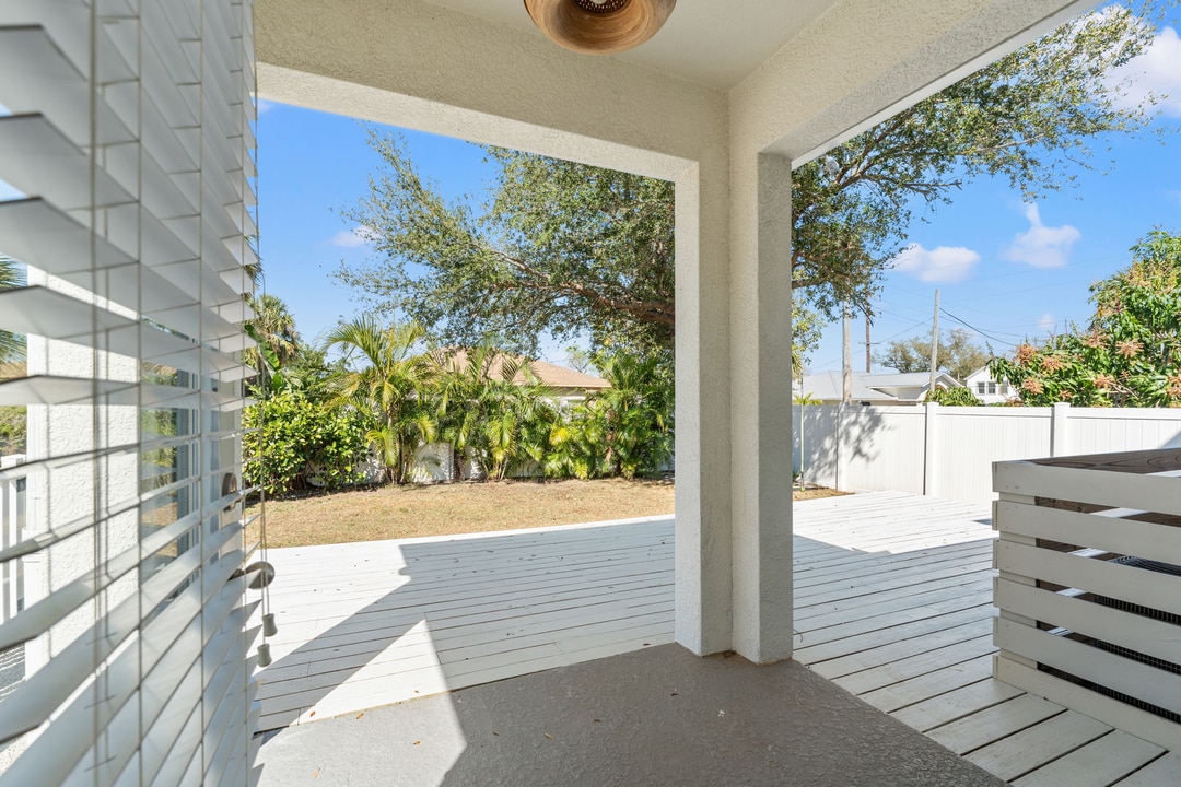 Property p7 image 36